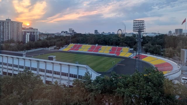 Stadion im. Dolena Omurzakova