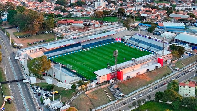 Estadio Cicero de Souza Marques