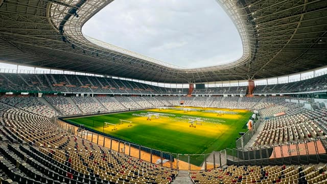 Stade Nelson-Mandela